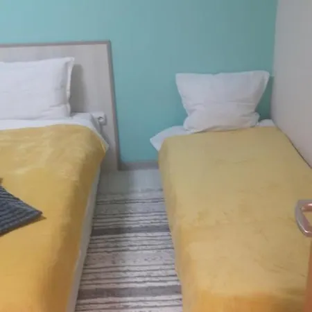 Уютен Дом 1 Apartment Varna